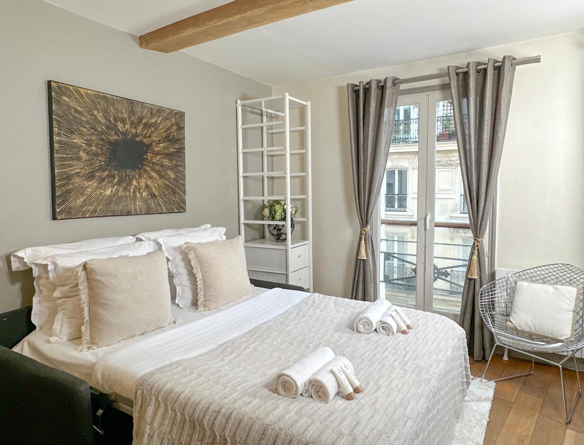 St Michel - Deluxe Apartment - Harpe Paris Exterior foto