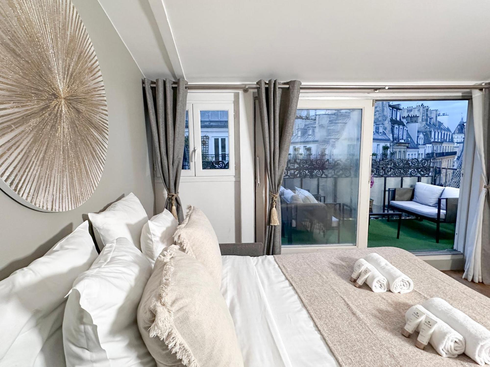 St Michel - Deluxe Apartment - Harpe Paris Exterior foto